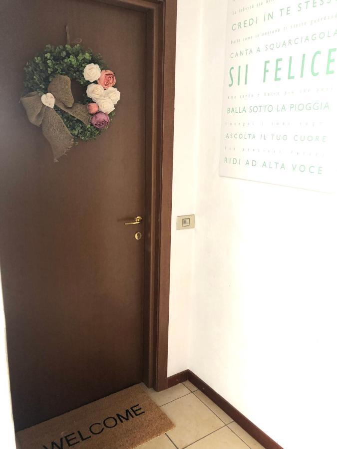 Casa Nonna Elide Apartman Besozzo Kültér fotó