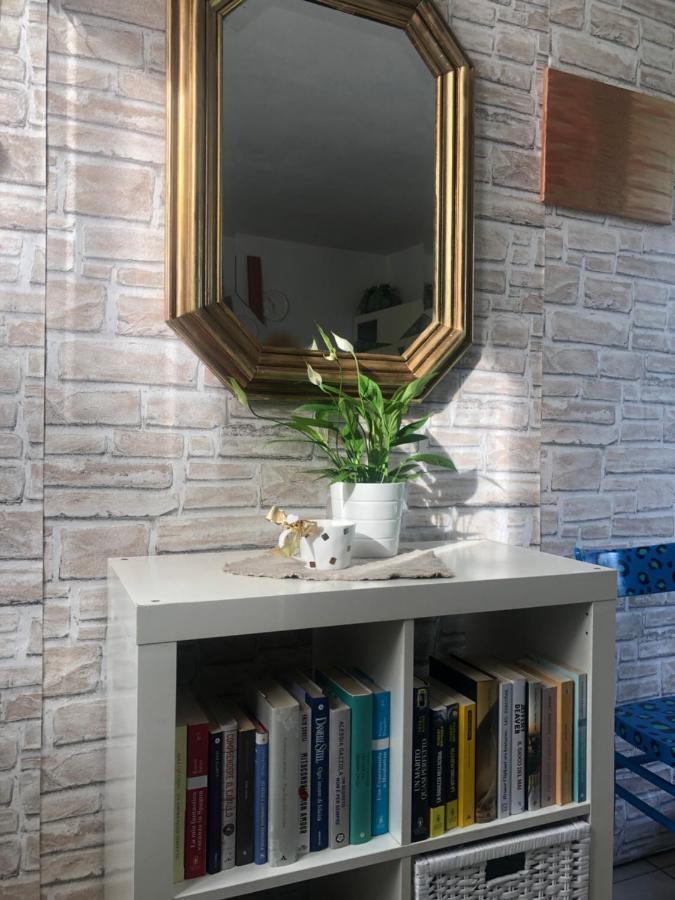 Casa Nonna Elide Apartman Besozzo Kültér fotó