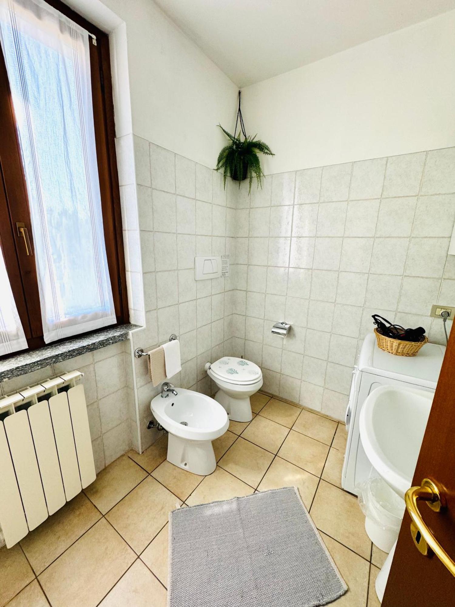 Casa Nonna Elide Apartman Besozzo Kültér fotó
